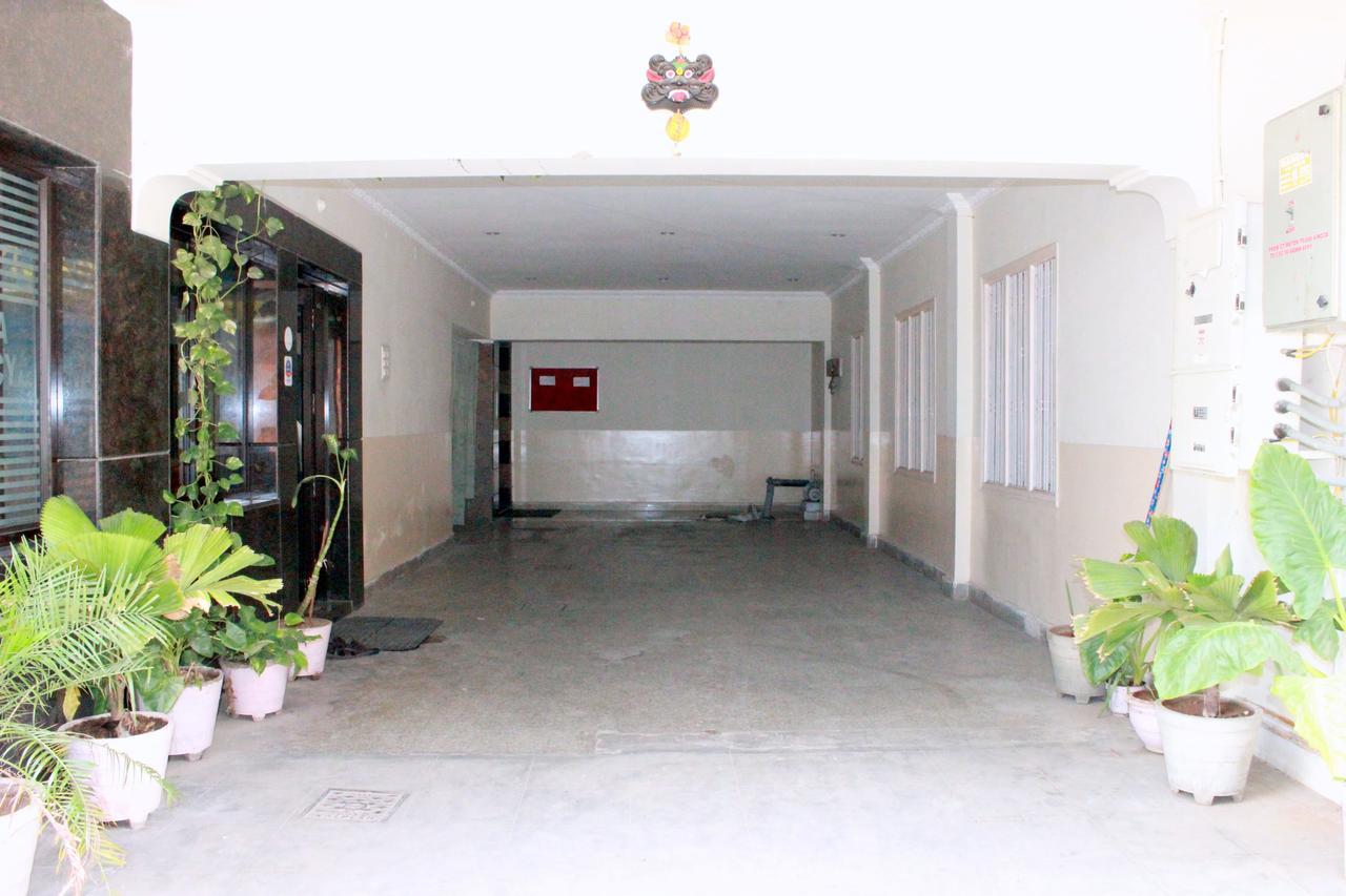 โรงแรมสหัสรา เรซิเดนซี ตีรูปาติ ภายนอก รูปภาพ